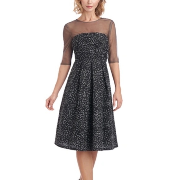 JS COLLECTION Holiday Black Mesh Shirred Bodice Lined Elbow Sleeve Dress 8 New - Picture 1 of 12